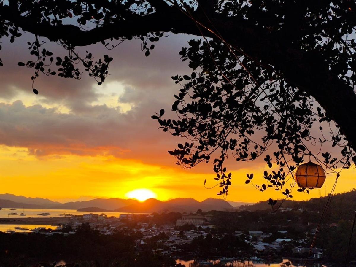 Purple Homestay Hillside コロン エクステリア 写真
